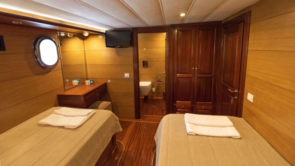 Twin guest cabin of luxury gulet Kayhan 4 image 2